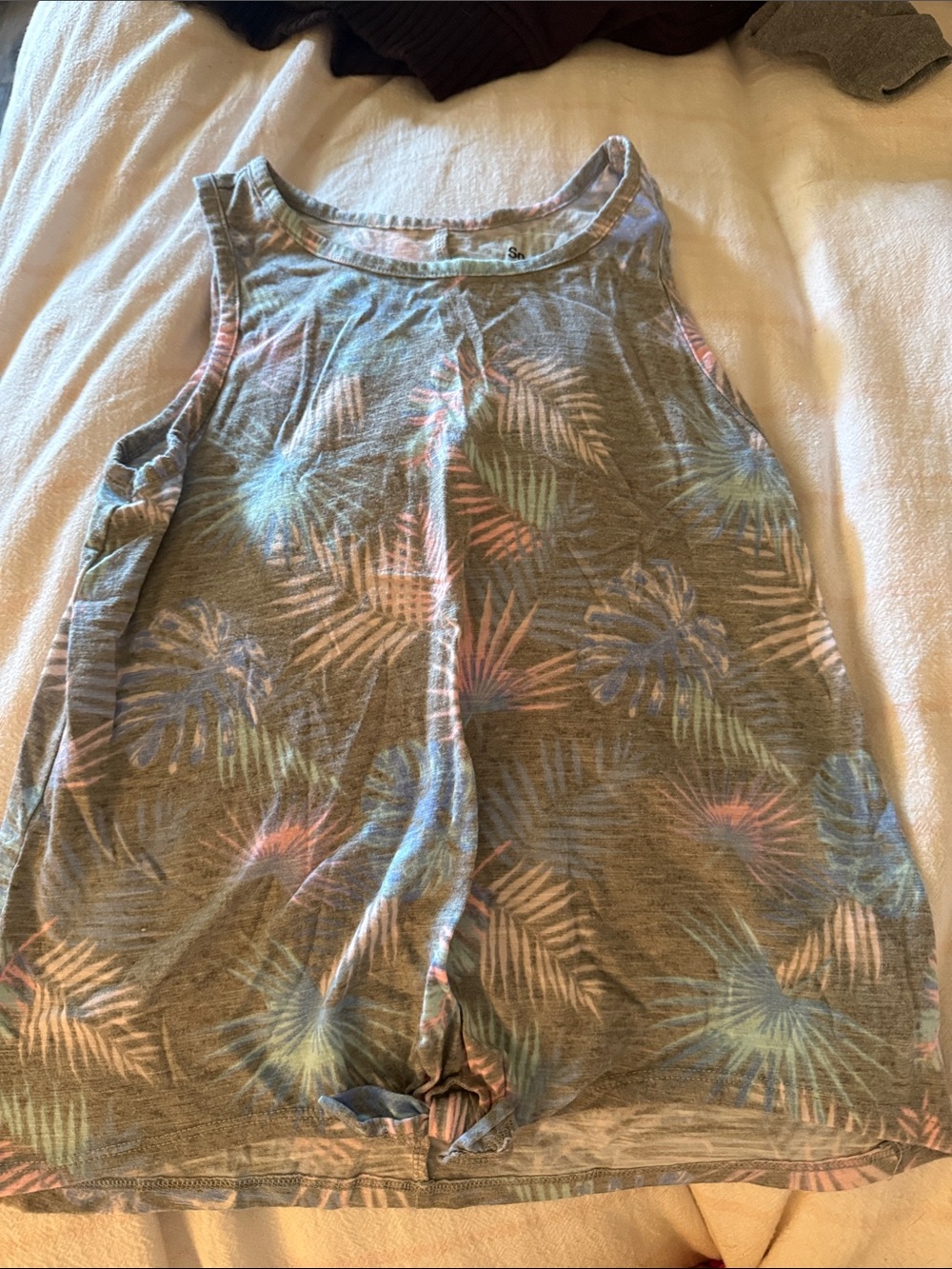 SO Girls' Gray Tank Top with Pastel Pink, Blue & Green Palm Print